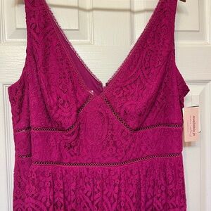 Pretty Fuchsia laced dress